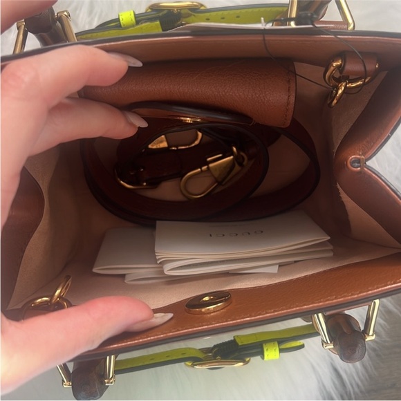 Gucci Brown and Yellow Satchel with Signature GG Logo - Picture 4 of 13